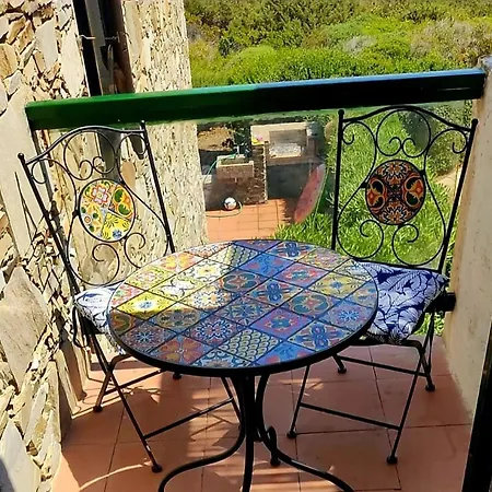 Lhouse Sa Pintadera